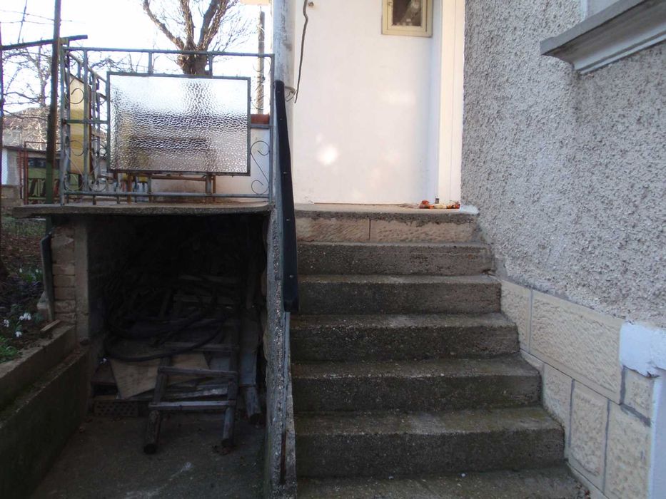 Продава се Къща в Разград, Център - 190 кв.м за 632 €/кв.м - Снимка #9