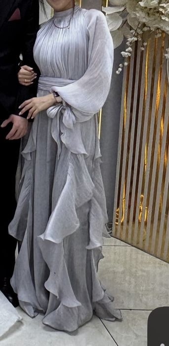 Продам платье, носила 1 раз