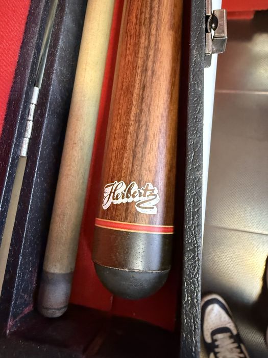 Tac biliard impecabil  de foarte buna calitate