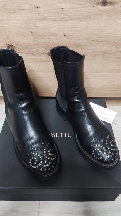 Musette Ефектни кожени боти