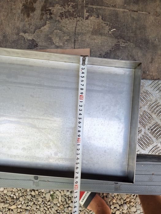 Tăvi de inox alimentar