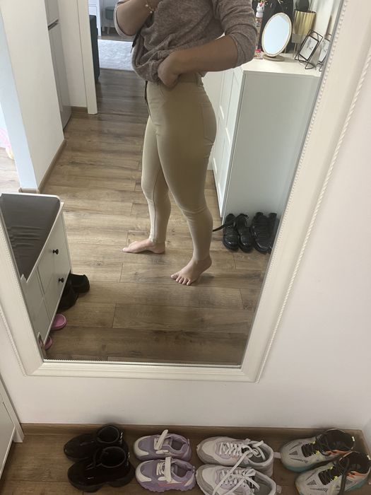 Pantaloni stretch, marimea 36