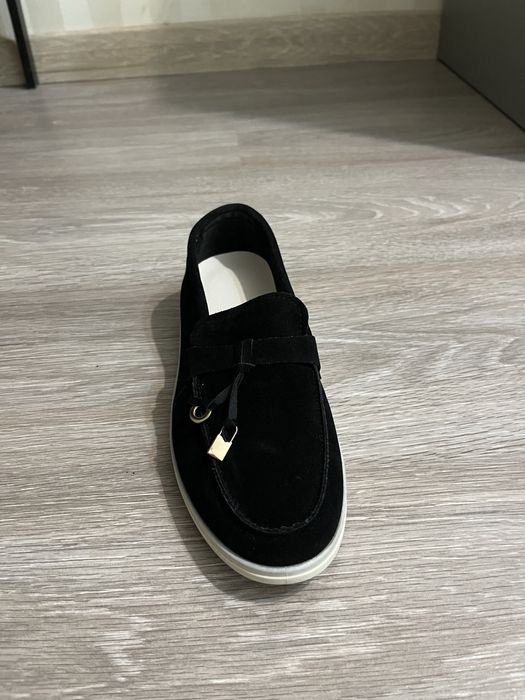 Обувь черная удобная