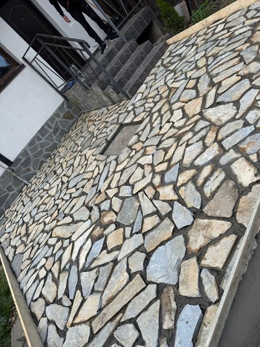 Vand piatra naturala de grecia asigurând o calitate superioară