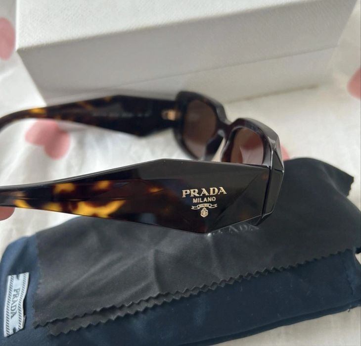 Ochelari PRADA !