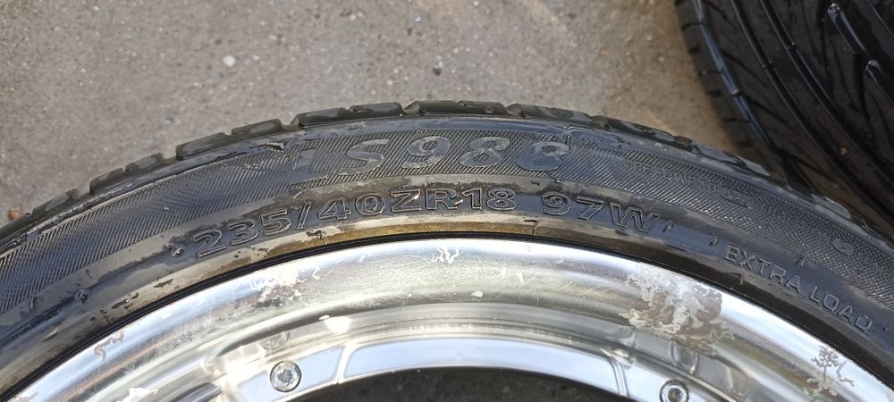 Set jante cu anvelope vara 235x40xZR18 gama VAG 5x112