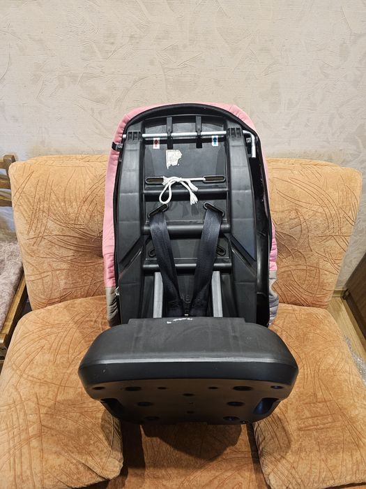 Продам детское кресло