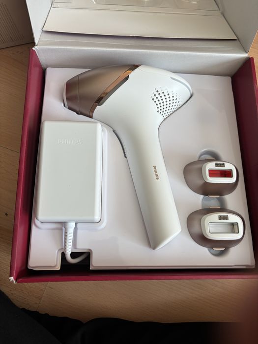 PHILIPS Lumea 9000