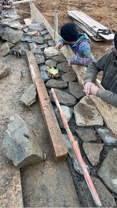 Construim Ziduri de sprijin din piatra naturala de munte sau cariera