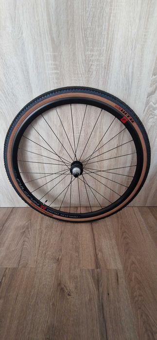 PROMO: Set roti gravel/road Fulcrum
