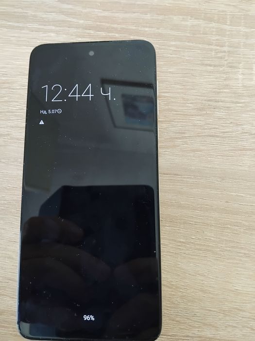 смартфон Moto G4