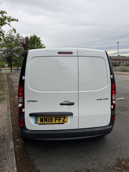 Mercedes Citan 109