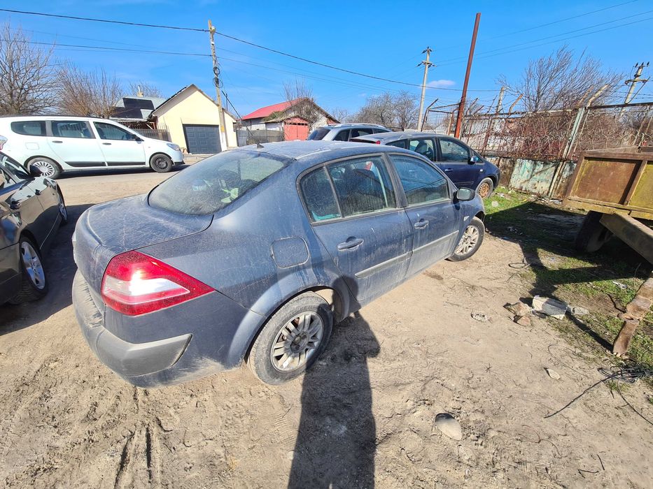Renault Megane 2 | 1.5 dCi | – Economică, ideală pentru navetă/muncă