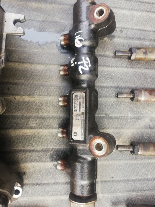 Rampă injectoare, termoflot,racitor gaze ford focus 2,motor 1,6