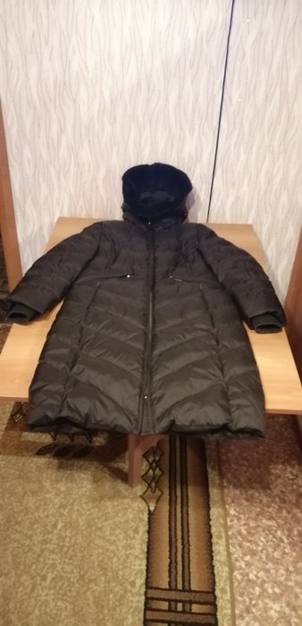 Продам женский пуховик
