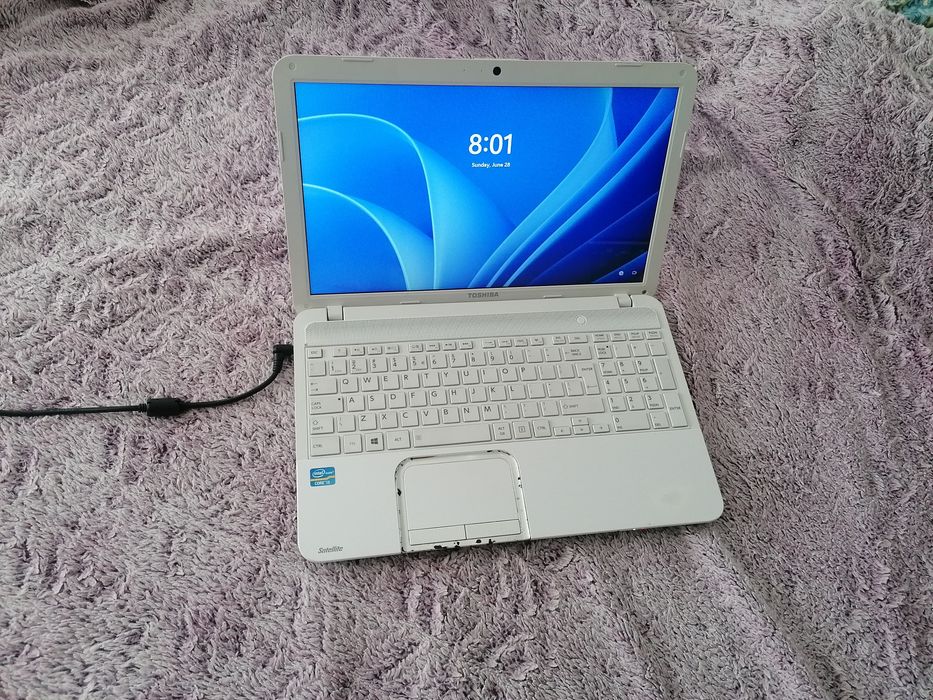 Laptop Toshiba i5