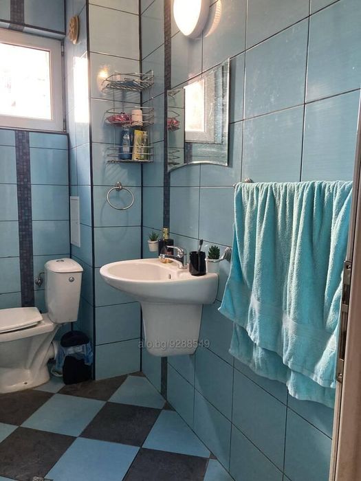 Дава се под наем Тристаен апартамент в Бургас, Сарафово - 100 кв.м за 618.12 € - Снимка #3