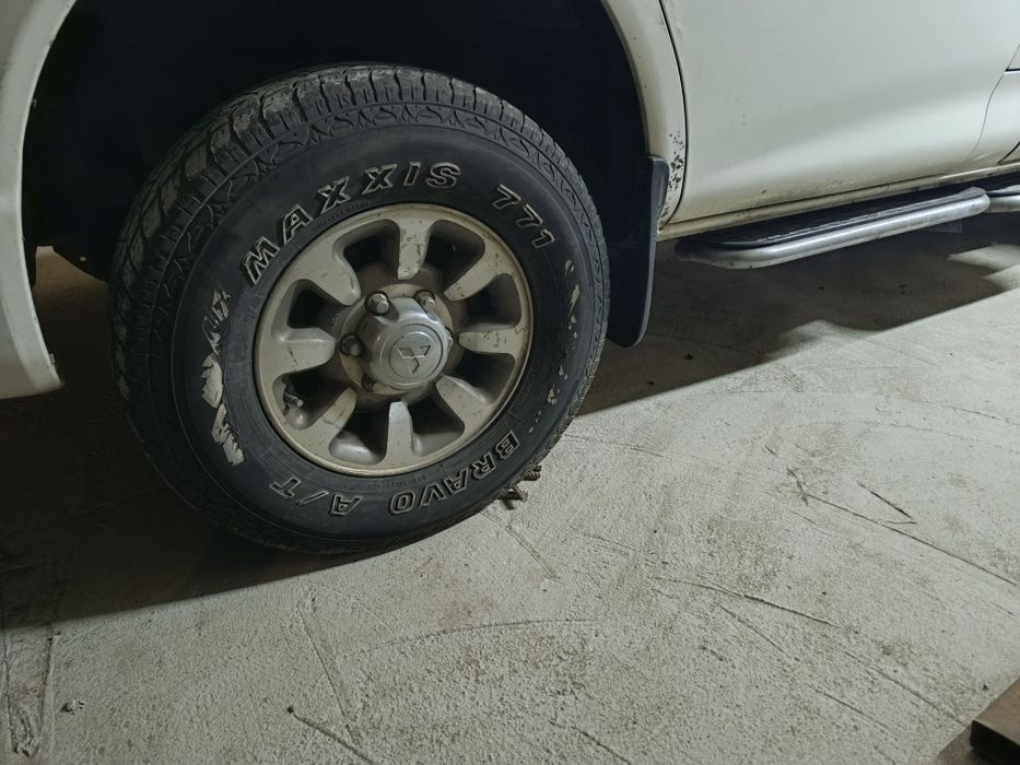 Продам диски Делика R15