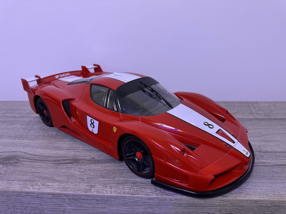 Masina cu telecomanda - Ferrari