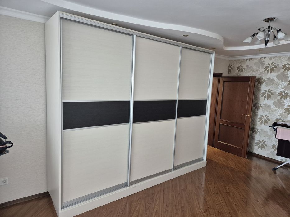 Продам Шкаф-Купе