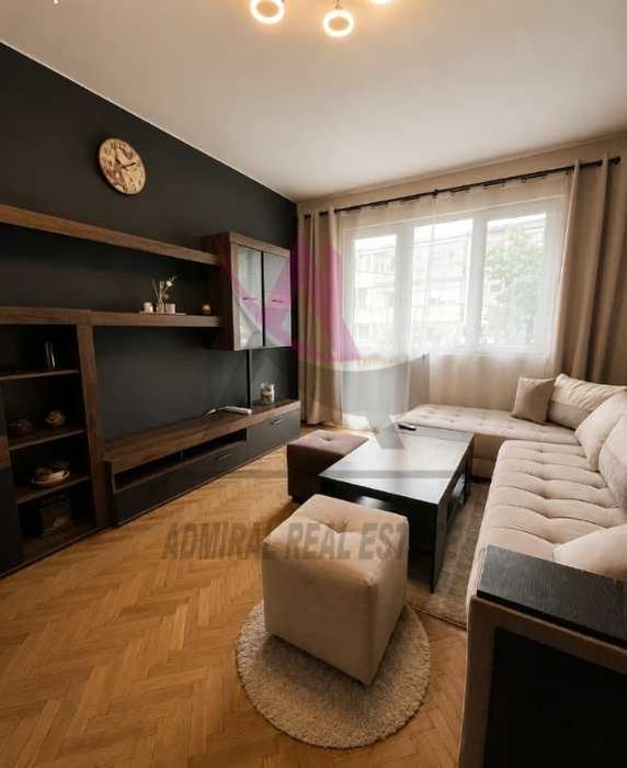 Дава се под наем Тристаен апартамент в Варна, Базар Левски - 68 кв.м за 550 € - Снимка #4