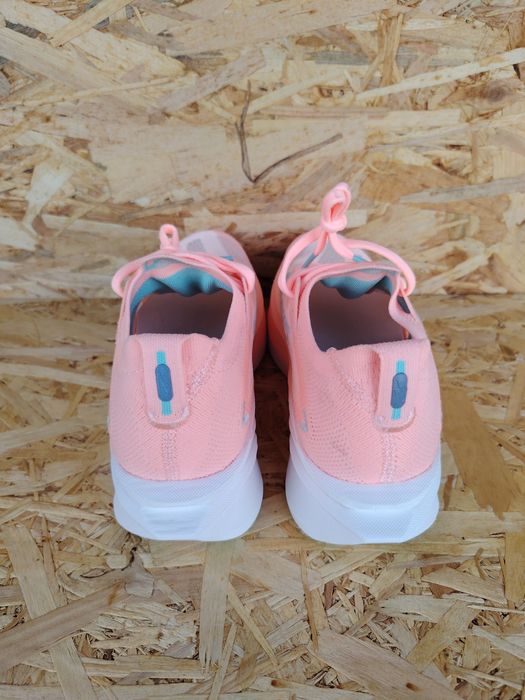 Adidas Brooks Hyperion Max mărimea 38,5