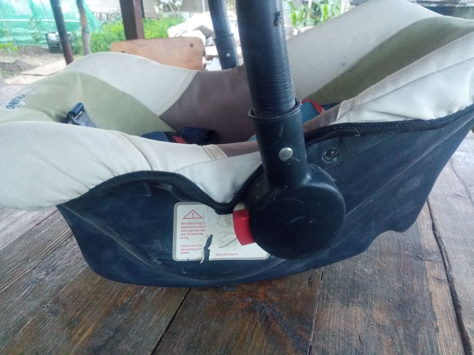 Детско столче (кошче) за кола