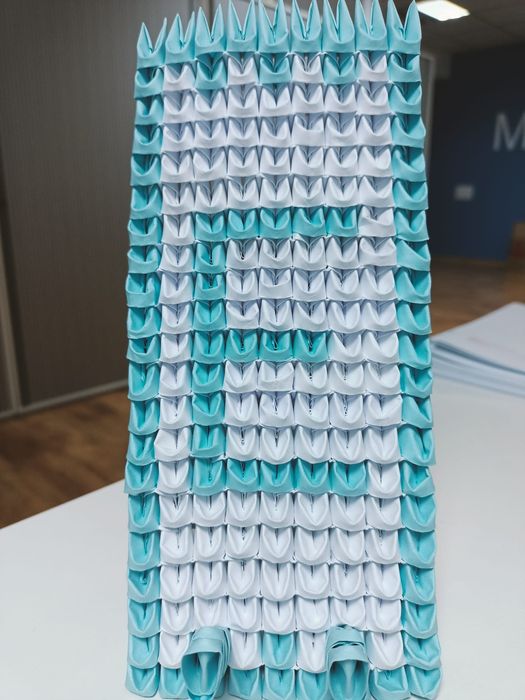 Suport de Telefon Origami 3D - Artă și Funcționalitate!