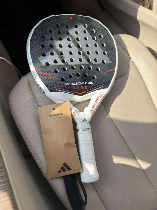 Racheta/Paleta Padel Adidas Metalbone CTRL 2026