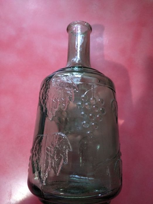 Графин (зелёное стекло)