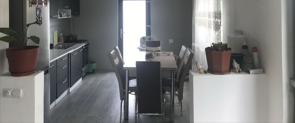 Casa de vanzare