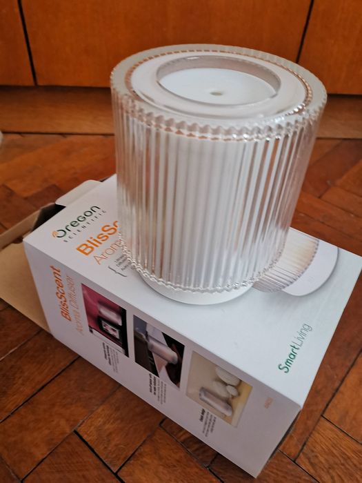 Апарат за ароматерапия Oregon Scientific WA633