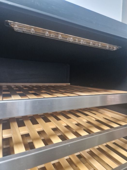 Винен хладилник Scan A++ 300 литра