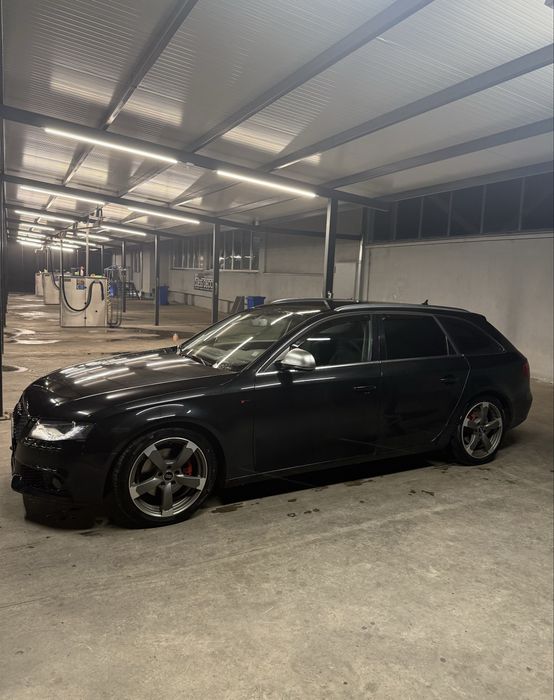 Audi A4 B8 2009 143hp