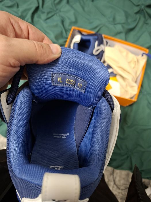 Adidasi  louis vuitton