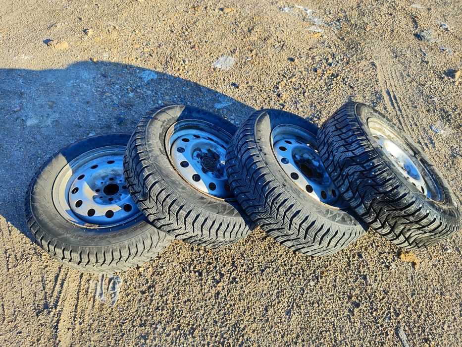 Продам шины с дисками