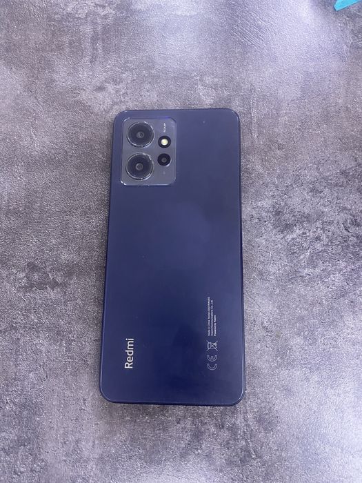 Телефон Redmi Note 12