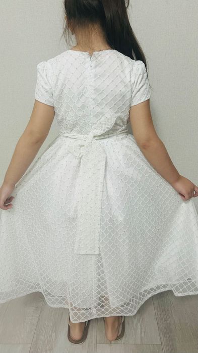 Бальное белое платье