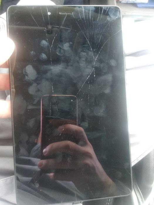 Samsung Tab A 8 sotiladi