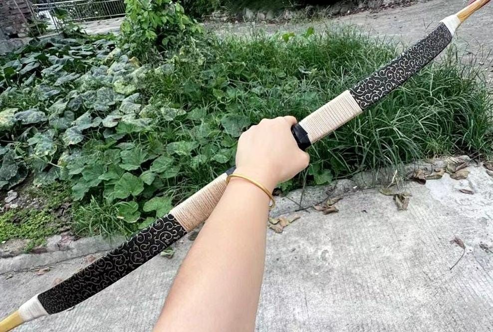 дәстүрлі / традиционный и классический