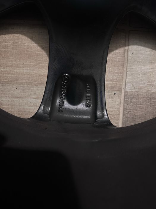 Оригинални джанти Мерцедес 18 цола W213