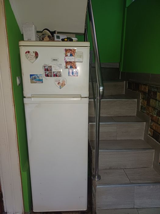 Frigider Zanussi