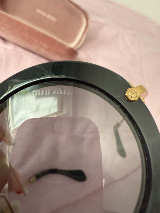 Слънчеви очила MIU MIU