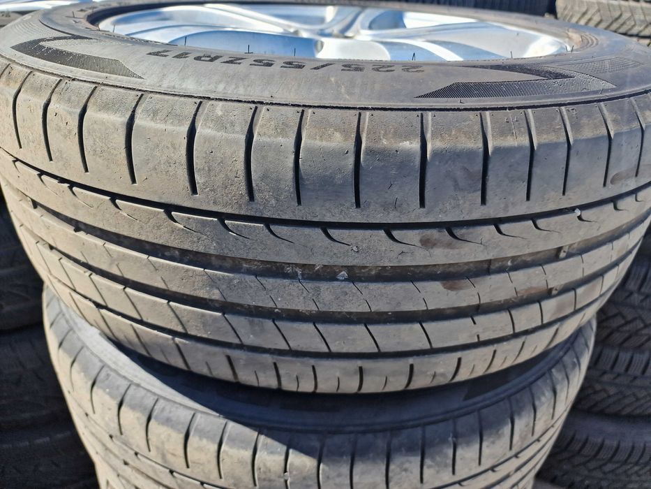 Гуми с Джанти за MERCEDES E class W213 225/55 ZR 17 2022-23 DOT