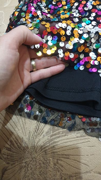 Платье в паетках