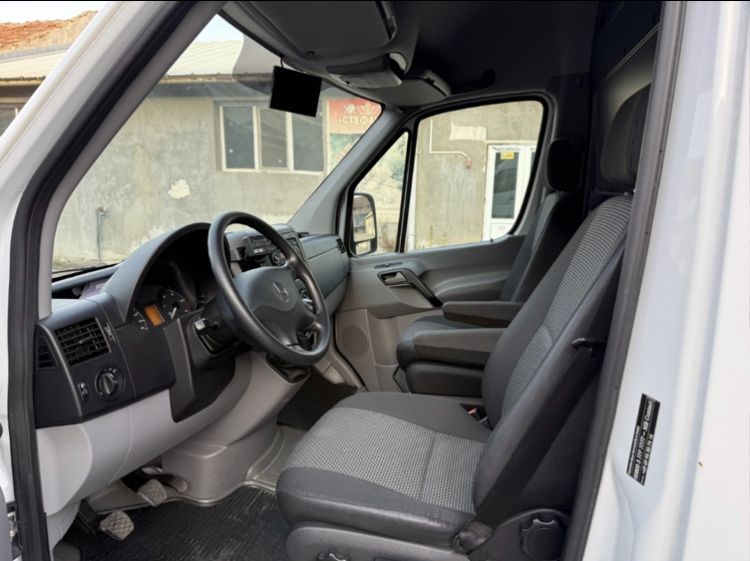 Mercedes Sprinter 2.2 CDI Специализиран бус за видео наблюдение / мобилен контролен център