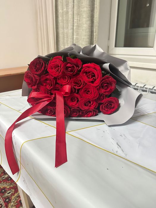 Букет 25 роз продается