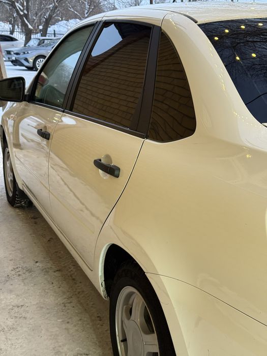 Продам машину гранта механика