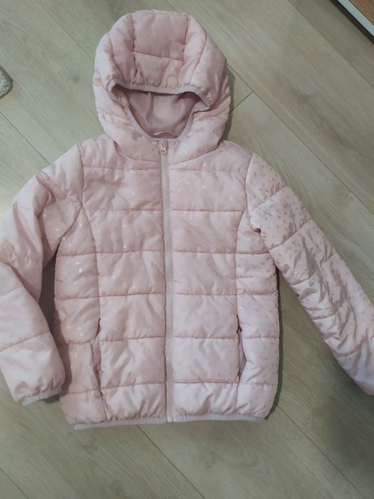 Пролетно Есенно яке размер 128.   8/9г