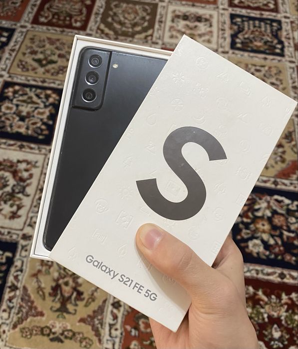 Samsung S21 FE 8/128